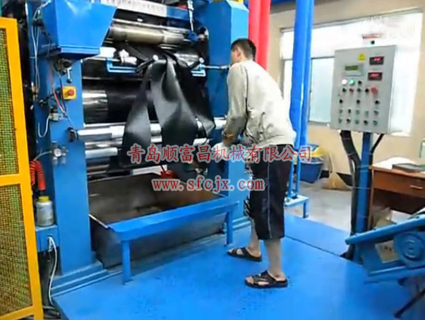 工作中的壓延機m.0371hn.cn